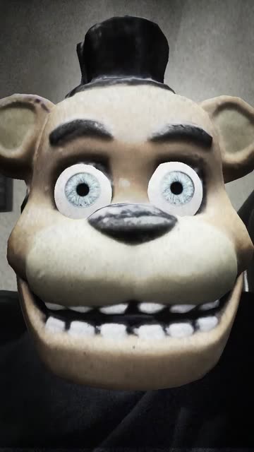 Preview for a Spotlight video that uses the Freddy Lens