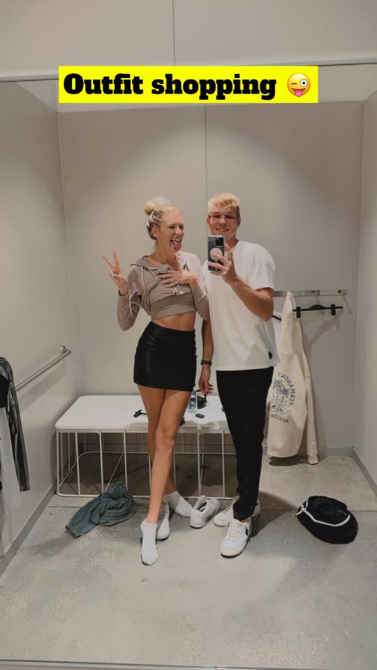 Hunna & Lib (@thehunnaxlib) Snapchat Stories, Spotlight & Lenses