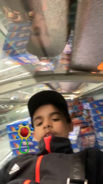 Preview for a Spotlight video that uses the Baby Lens