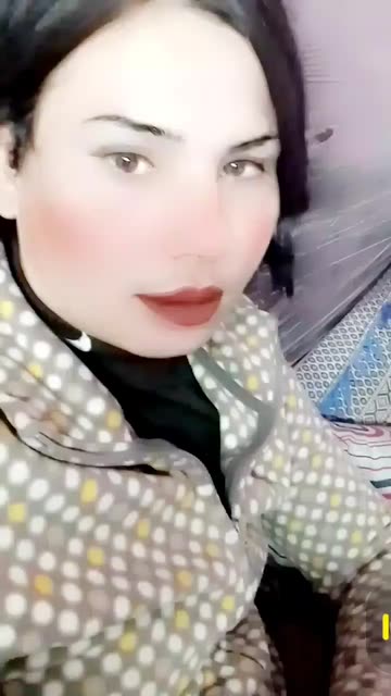 Preview for a Spotlight video that uses the BEAUTIFUL GIRL Lens