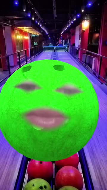 Preview for a Spotlight video that uses the Bowling Lens