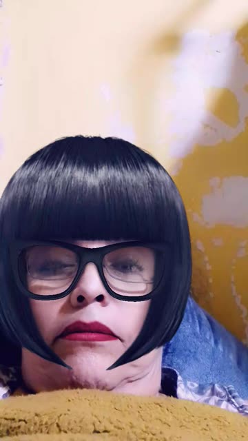 Preview for a Spotlight video that uses the Black Hair Lens