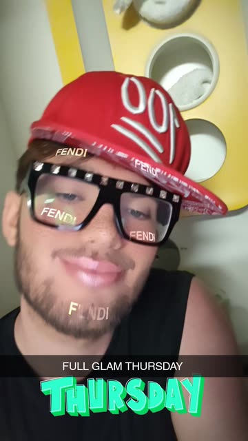 Preview for a Spotlight video that uses the fendii glow Lens