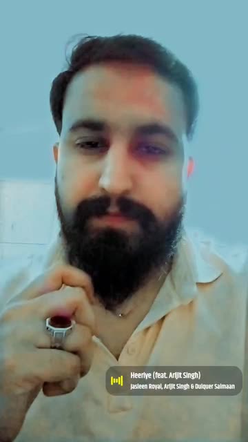 Preview for a Spotlight video that uses the blue beauty filter Lens