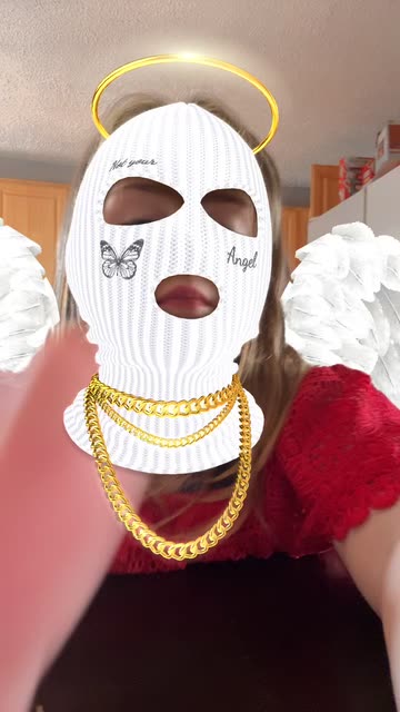 Preview for a Spotlight video that uses the Balaclava Angel  Lens