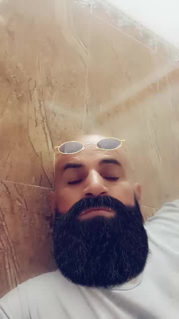 Preview for a Spotlight video that uses the Brutal Beard Lens