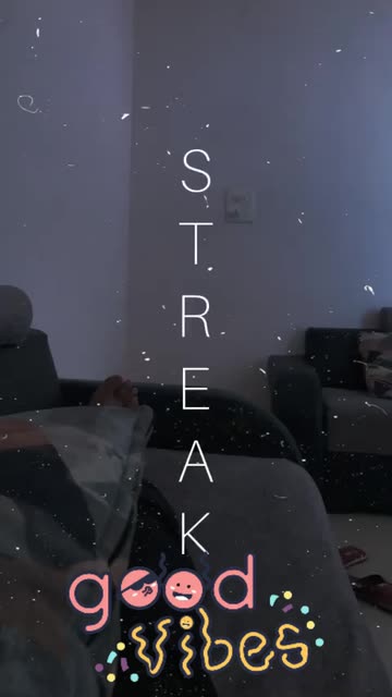 Preview for a Spotlight video that uses the streak Lens