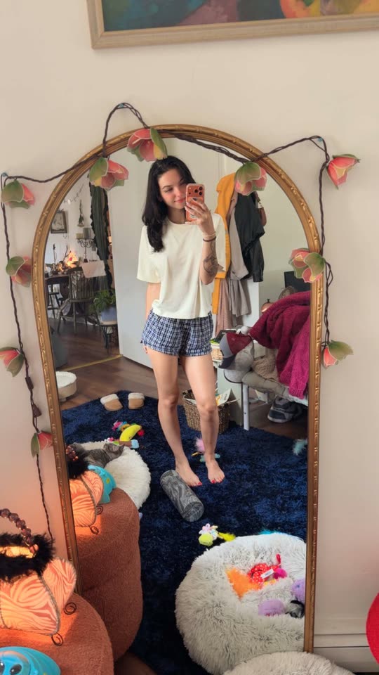 carlywrldxxx