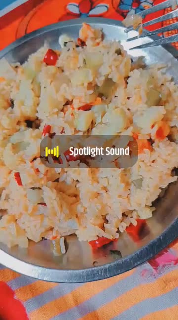 Preview for a Spotlight video that uses the Soft Fair Summer Lens