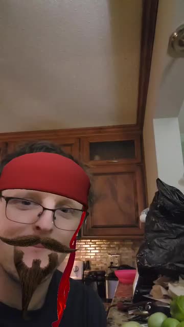 Preview for a Spotlight video that uses the Pirate 1 Lens