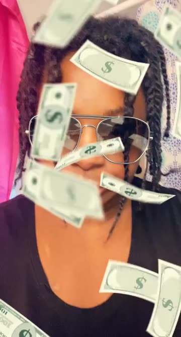 Preview for a Spotlight video that uses the Raining Money Lens