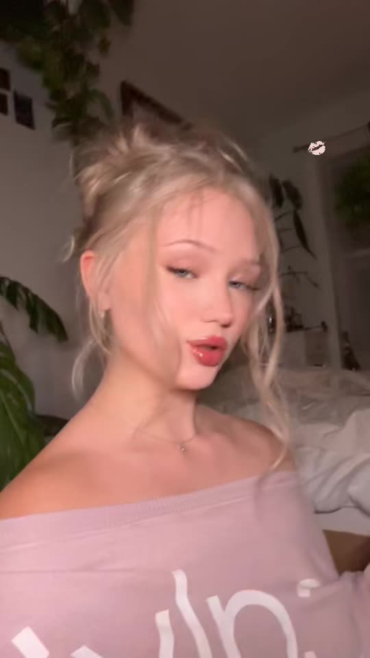 deadfeminine