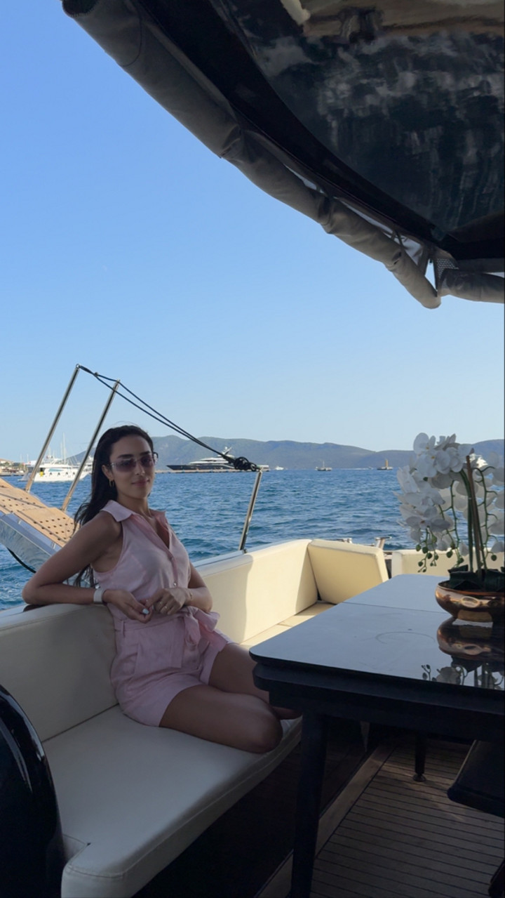 محتوى سناب شات لـ Ziineb 🧚🏻‍♀️