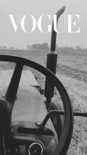 Preview for a Spotlight video that uses the VOGUE NOIR Lens