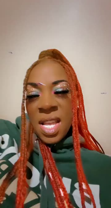 Preview for a Spotlight video that uses the Rainbow butterfly Lens