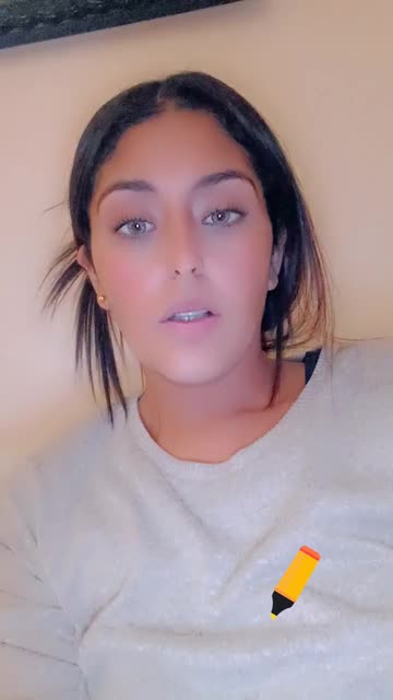 Preview for a Spotlight video that uses the Makeup md Lens