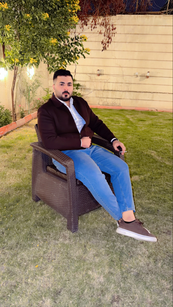محتوى سناب شات لـ Moqtada aljbori