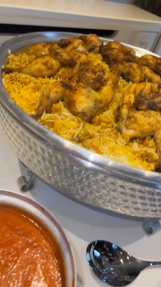 q8ty_kitchen