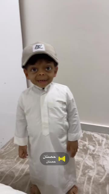 Preview for a Spotlight video that uses the Scary Smile  Lens