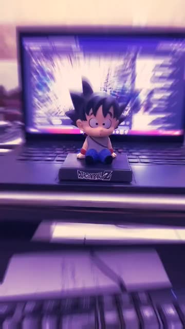 Preview for a Spotlight video that uses the shaking purple Lens