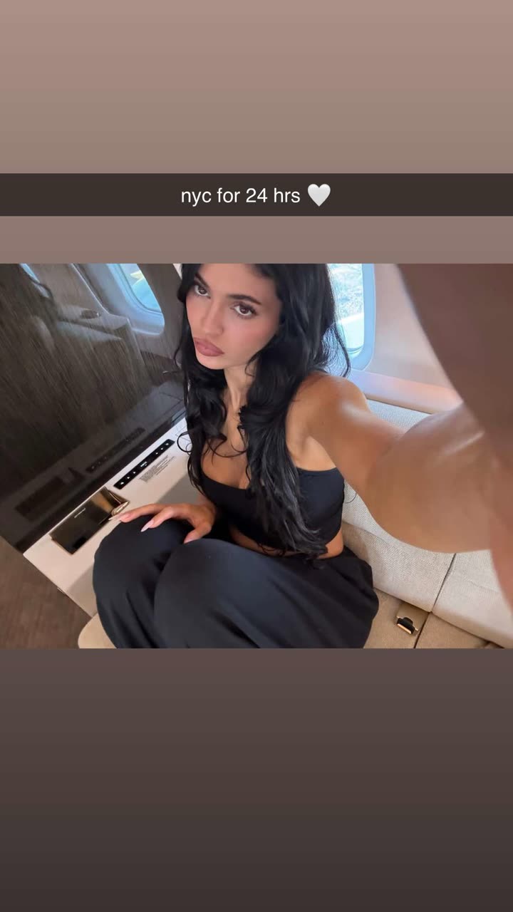 محتوى سناب شات لـ King Kylie 👑