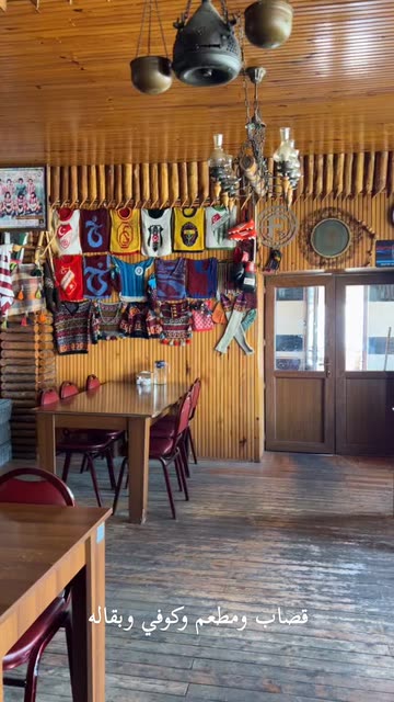 Exploring a Cozy Rustic Restaurant Interior Design | Video by