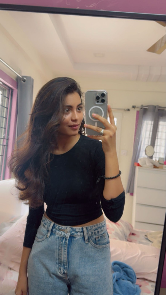 aakanksha_n12