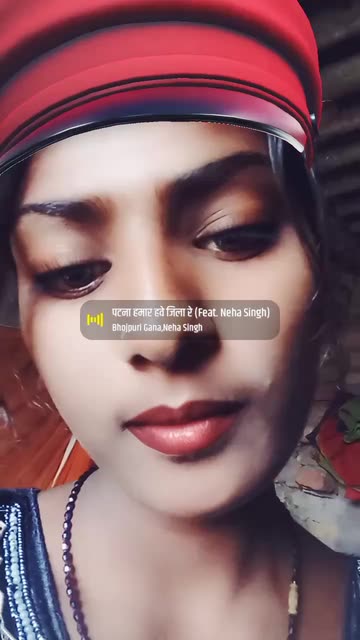 Preview for a Spotlight video that uses the Red Hat Look Lens