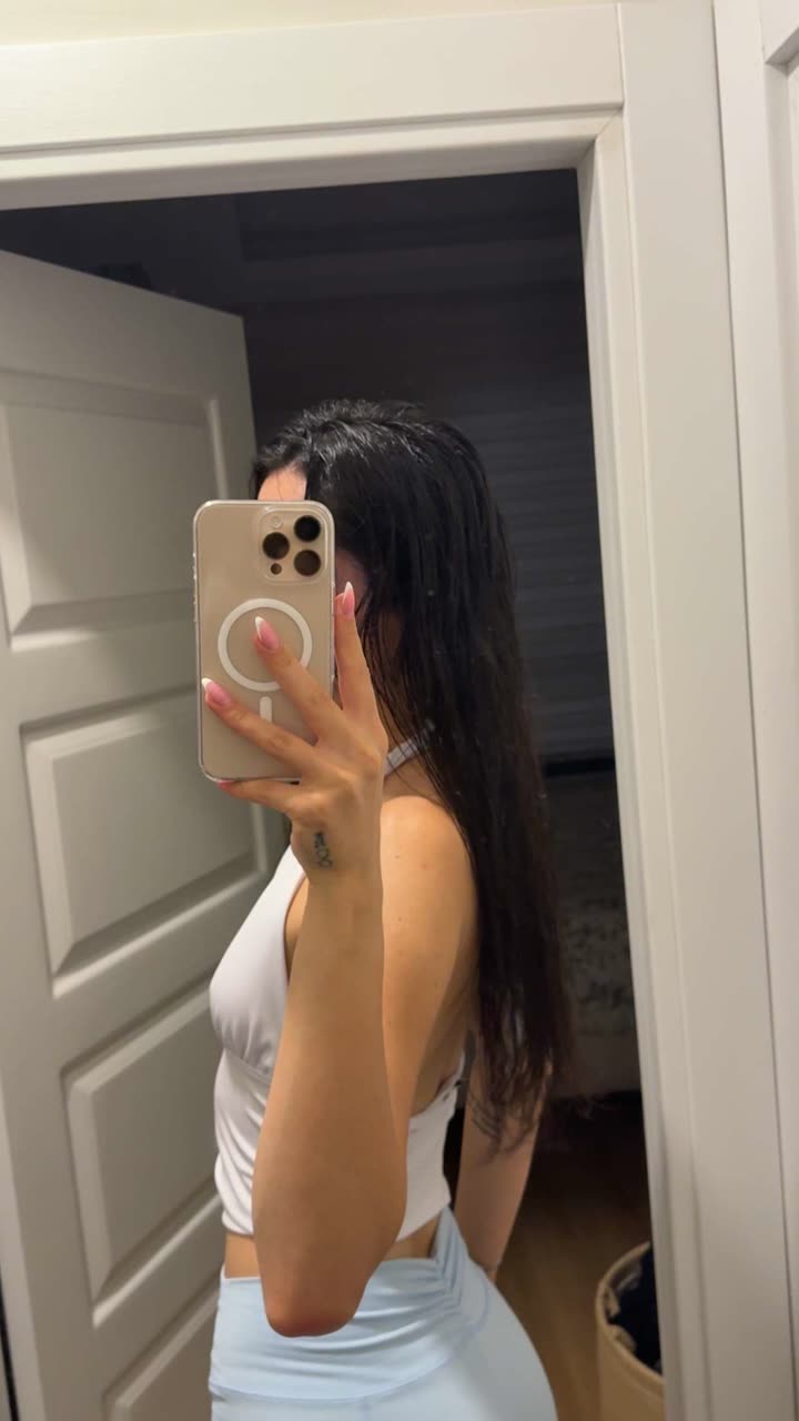محتوى سناب شات لـ Angel Baby
