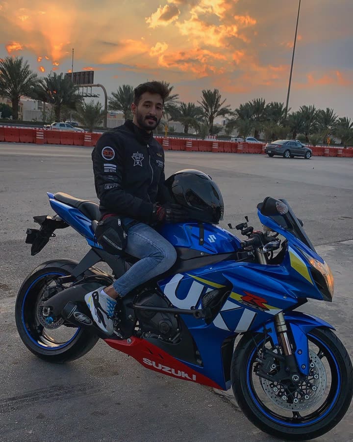 محتوى سناب شات لـ Faisal .