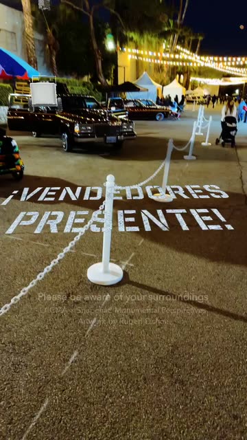 Preview for a Spotlight video that uses the ¡Vendedores, Presente! Lens