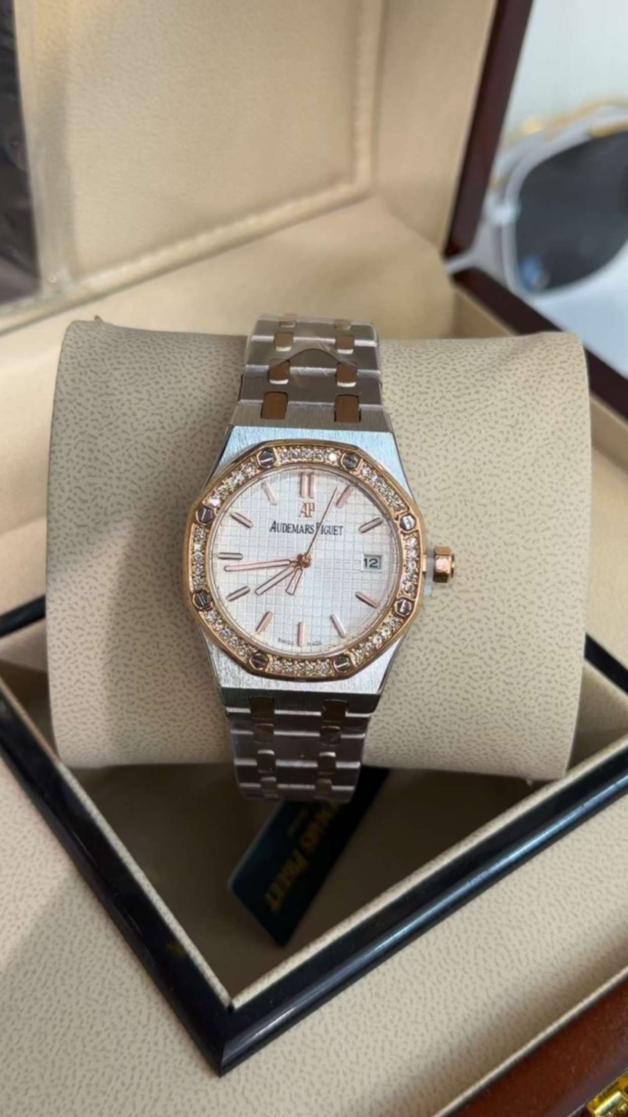 محتوى سناب شات لـ Bilal HB Luxury