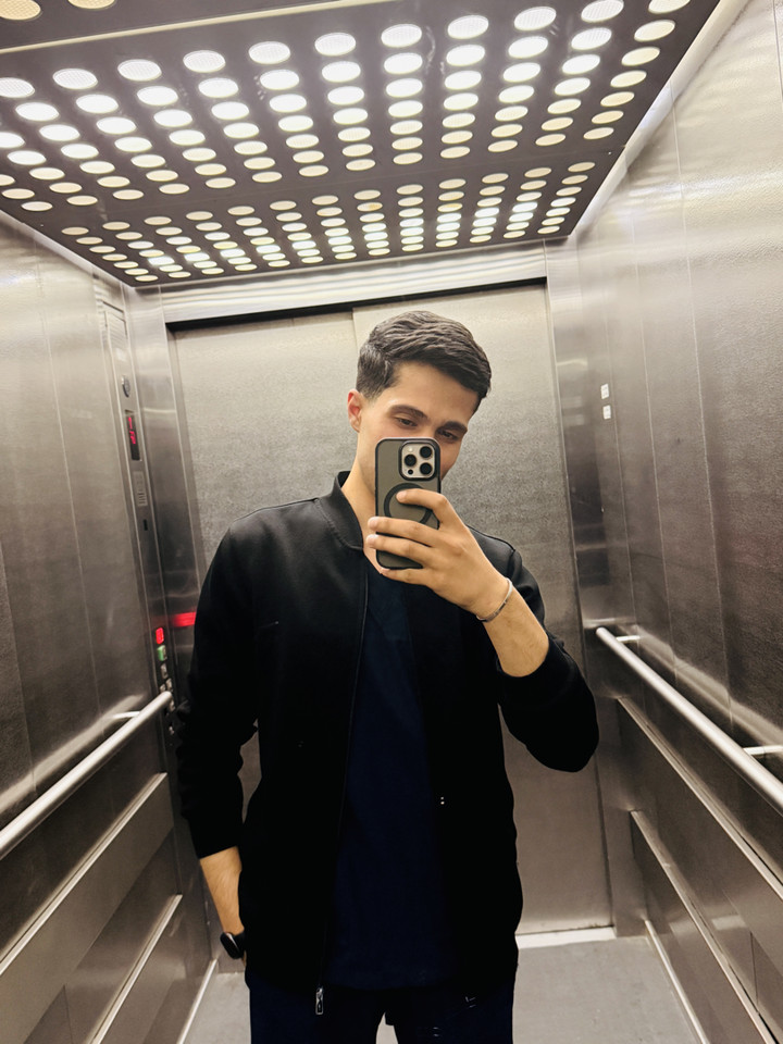 محتوى سناب شات لـ 𝚉𝙴𝚉𝙾🫀