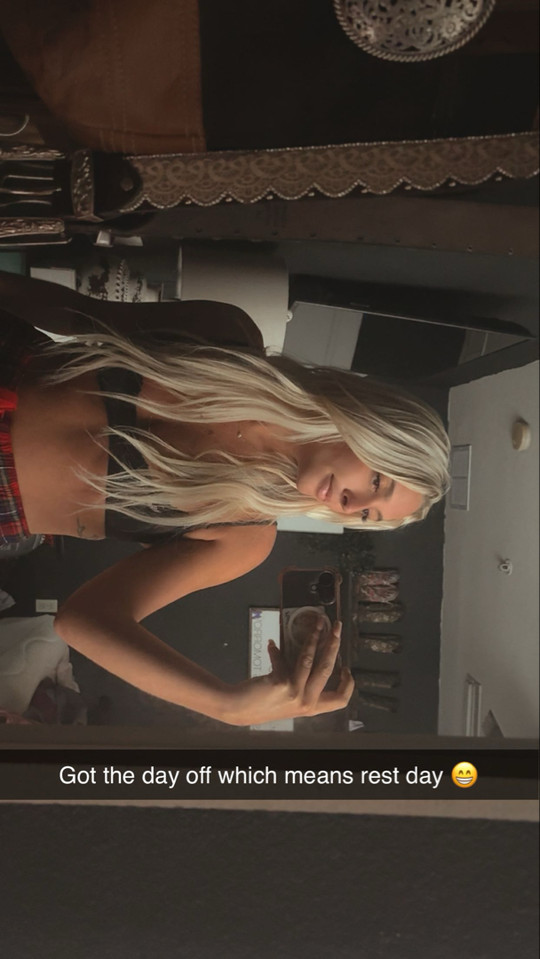 emileenickole8