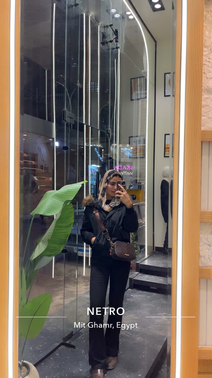 محتوى سناب شات لـ Farah Younis👸🏻.