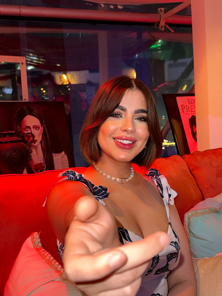 محتوى سناب شات لـ Yousra🇲🇦🇦🇪