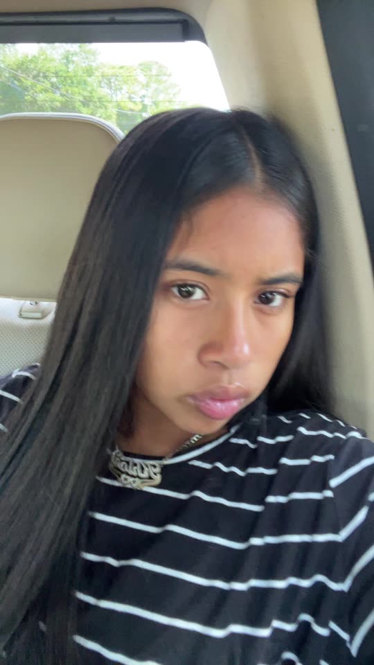woahhkhloe24