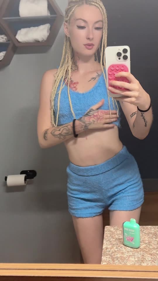 snowbunnybaebee