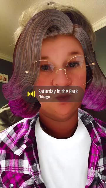 Preview for a Spotlight video that uses the Stylish Character Lens