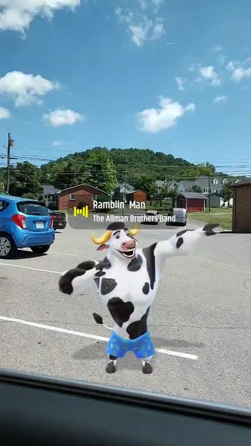 Preview for a Spotlight video that uses the Magic Bull Lens