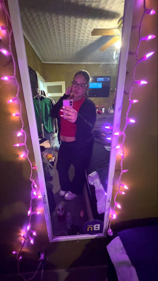 theyluvvtayyyy1