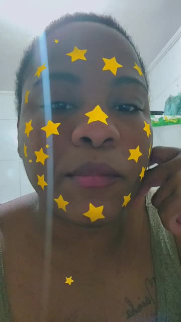 Preview for a Spotlight video that uses the star stickers Lens