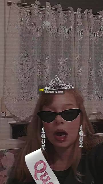 Preview for a Spotlight video that uses the Queen Lens