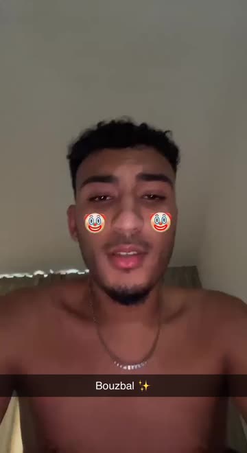 Preview for a Spotlight video that uses the Clown Lens