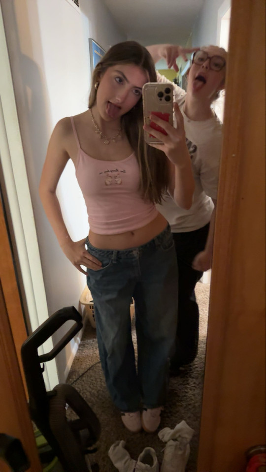 charlie_e44