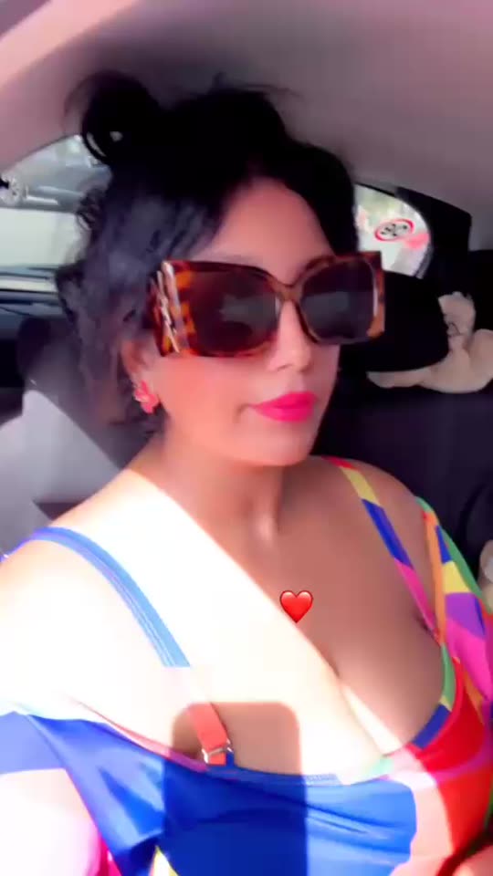 mimi_minocha262