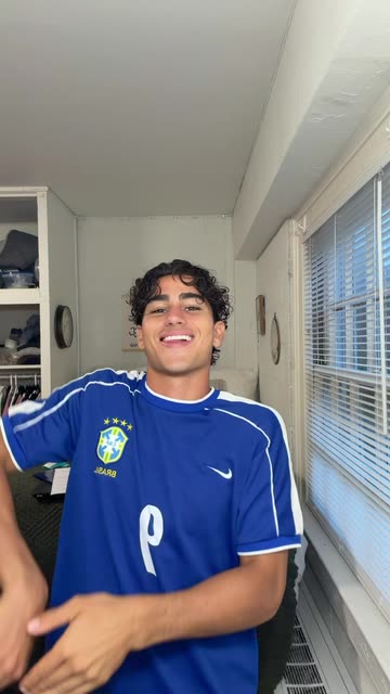 lucasandress_2