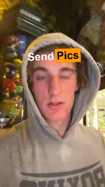 Preview for a Spotlight video that uses the Sendpics Lens