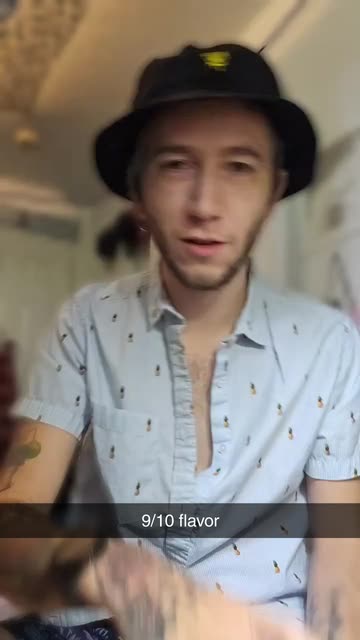Preview for a Spotlight video that uses the blur background Lens