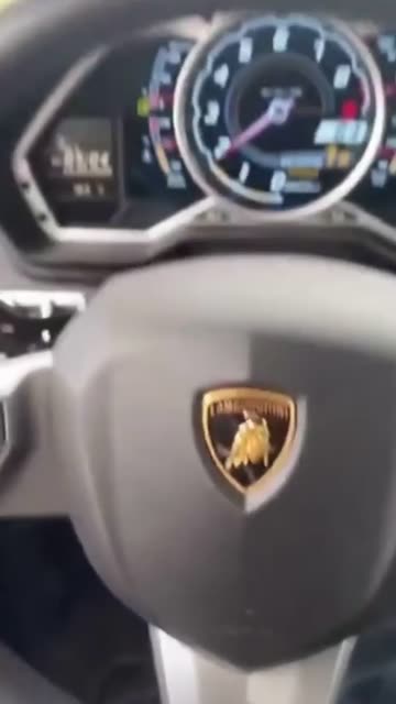 Preview for a Spotlight video that uses the DRIVE LAMBORGHINI Lens